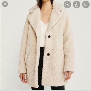 Abercrombie & Fitch Cream Teddy Jacket